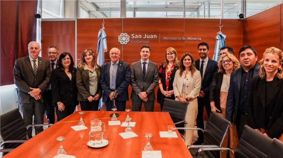 san juan impulsa la educación técnica universitaria en minería