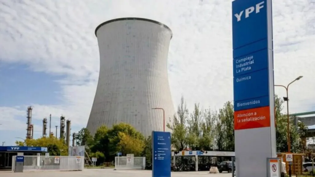 ypf nuclear los detalles del plan para que la petrolera estatal ingrese a la minería de uranio en chubut