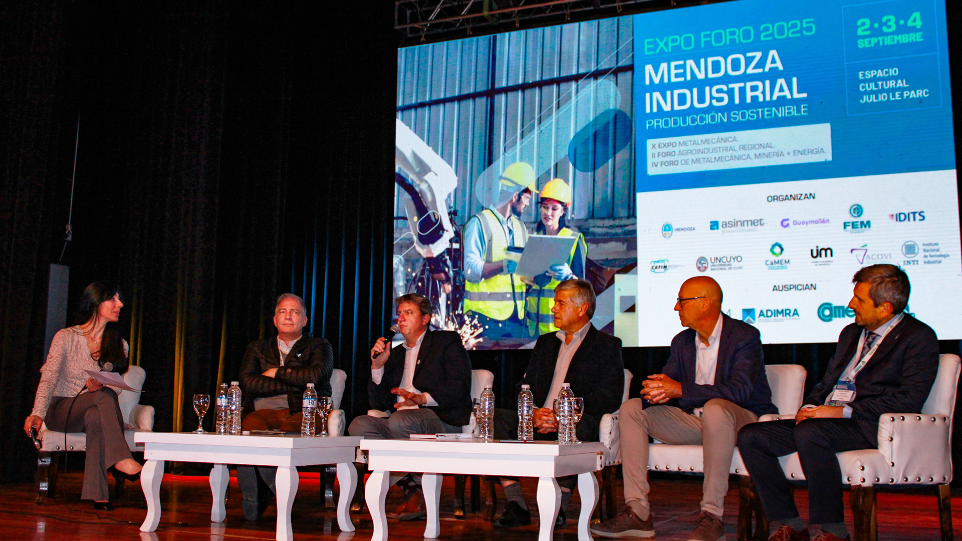 la cnea participó en el foro industrial mendoza 2025 con su oferta en minería y formación de recursos humanos