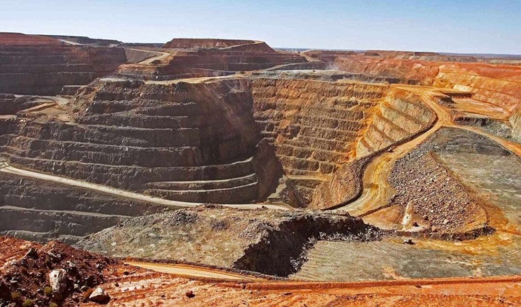 europa apunta a la minería argentina en busca de minerales críticos para la transición energética