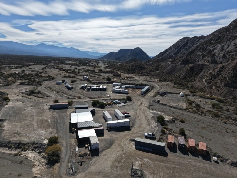 hualilán obtuvo permiso ambiental para transportar mineral hacia casposo