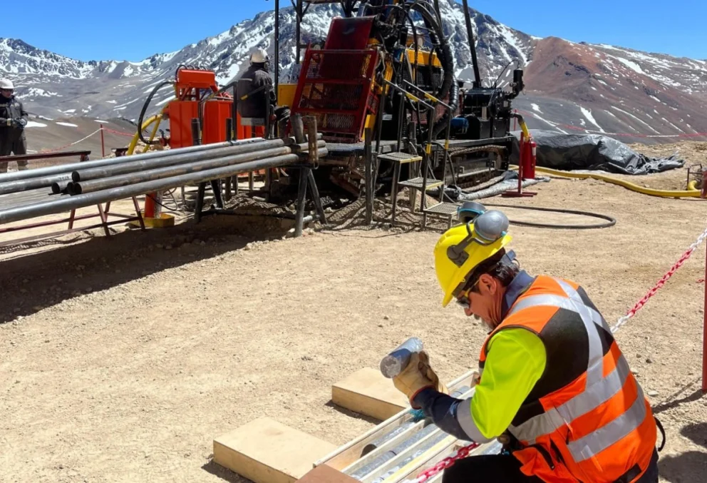 con cuatro proyectos aprobados en el rigi, san juan lidera las inversiones mineras en argentina
