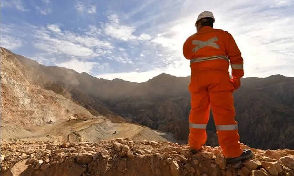 rawson busca insertarse en la minería con capacitación, proveedores y empleo local