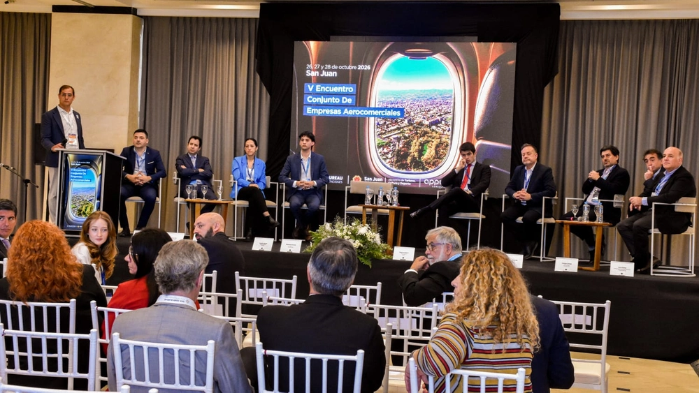 vuelos, turismo y minería la apuesta de san juan para abrir nuevas rutas aéreas, en un encuentro aerocomercial que se desarrolla en la provincia